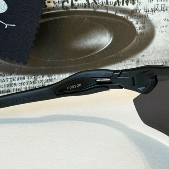 NEW Oakley Radar EV PRIZM Polarized OO9208 Black Frame - Picture 8 of 9